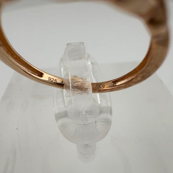 Two Tone Diamond Cluster Ring with Hearts on sides - size 7 - Picture 15 of 16